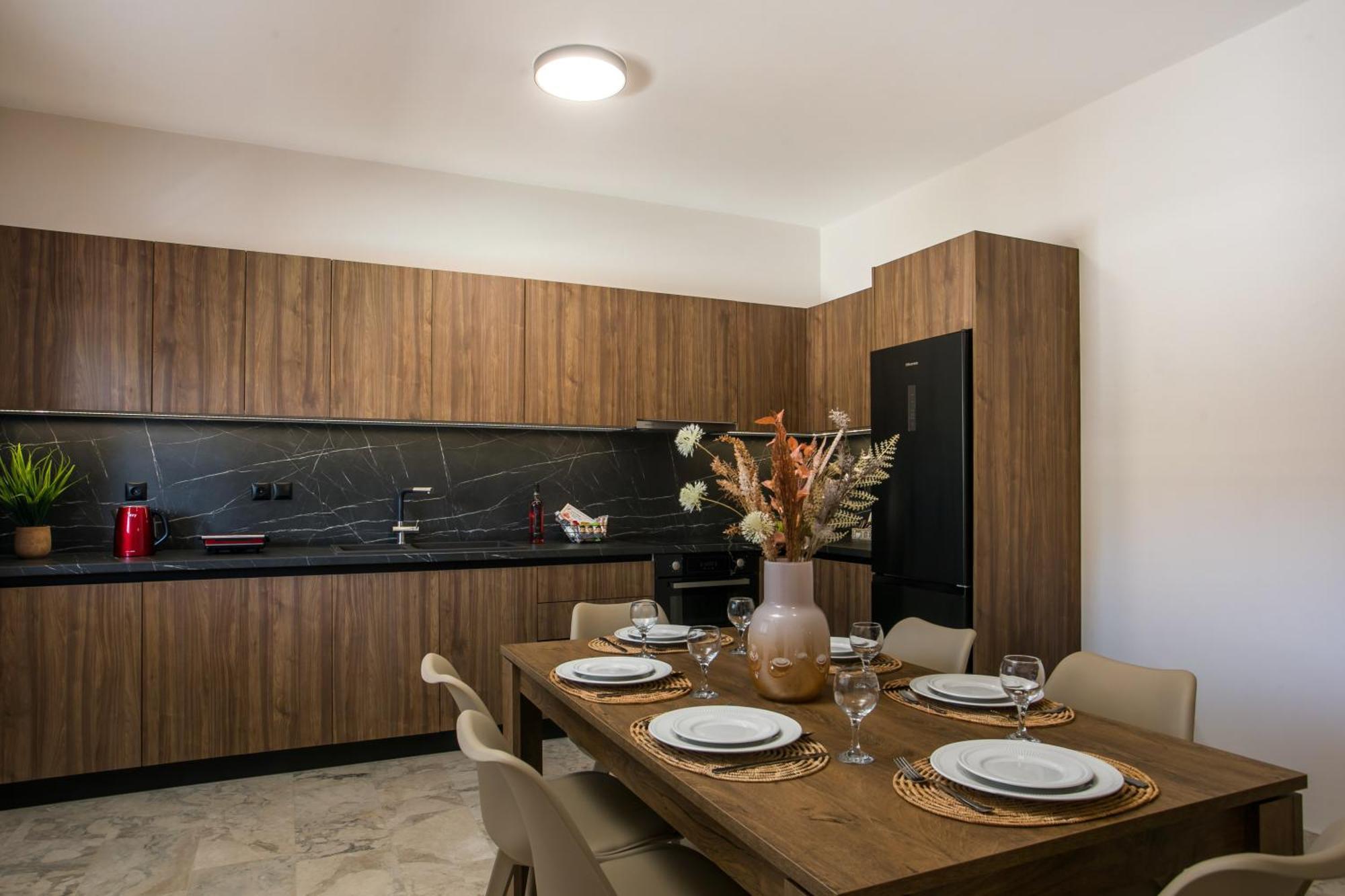 Anastasia Luxury House